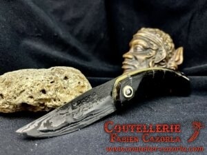 Couteau Corse pliant de poche  avec Lame Damas 10052502