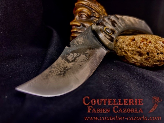 Couteau Corse traditionnel de berger Curnicciolu Fabianu 12122513S