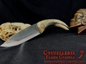 Couteau Corse traditionnel de berger Curnicciolu Fabianu 03052509