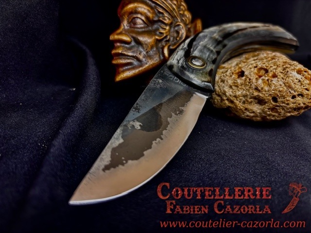 Couteau Corse traditionnel de berger Curnicciolu Fabianu 12122514S