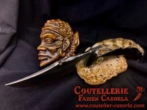 Couteau Corse traditionnel de berger Modèle Cazorla avec Lame Damas Cuivre 18062501 – Image 4