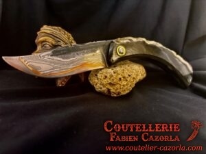 Couteau Corse traditionnel de berger Modèle Cazorla avec Lame Damas Cuivre 18062501 – Image 2