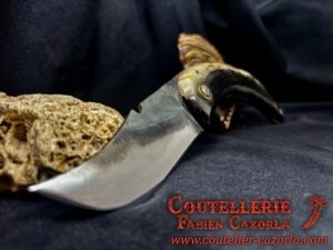 Couteau Corse traditionnel de berger Curnicciolu Fabianu 09102537