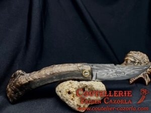 Couteau Corse traditionnel de berger Modèle Cazorla avec Lame Damas Explosion 13122420 – Image 3