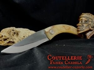 Couteau Corse traditionnel de berger Curnicciolu Fabianu Gravé 03052511