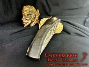 Couteau Corse traditionnel de berger Modèle Cazorla avec Lame Damas Explosion 05122413 – Image 6