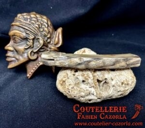 Couteau Corse traditionnel de berger Modèle Fabianu de poche 05062508 – Image 4