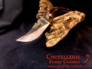 Couteau Corse traditionnel de berger Curnicciolu Fabianu 04092504