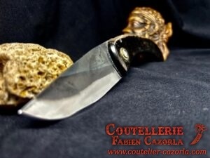 Couteau Corse traditionnel de berger Curnicciolu Fabianu 09102545