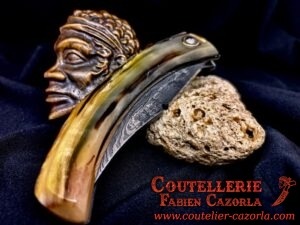 Couteau Corse traditionnel de berger Modèle Cazorla avec Lame Damas Cuivre 01072505 – Image 5