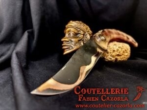 Couteau Corse traditionnel de berger Modèle Cazorla avec Lame Damas Cuivre 07072505
