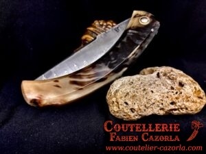 Couteau Corse traditionnel de berger Modèle Cazorla avec Lame Damas 07072510 – Image 5