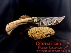 Couteau Corse traditionnel de berger Modèle Cazorla avec Lame Damas Cuivre 21072501 – Image 3