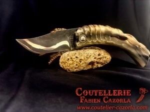 Couteau Corse traditionnel de berger Modèle Cazorla avec Lame Damas Cuivre 21072504 – Image 2