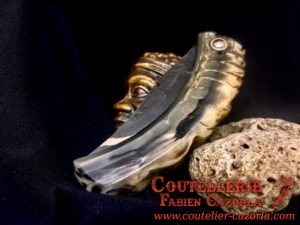 Couteau Corse traditionnel de berger Modèle Cazorla avec Lame Damas Cuivre 21072504 – Image 5