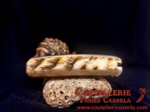 Couteau Corse traditionnel de berger Modèle Cazorla avec Lame Damas Cuivre 21072508 – Image 4