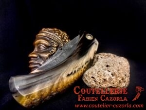 Couteau Corse traditionnel de berger Modèle Cazorla avec Lame Damas Cuivre Nickel 23072501 – Image 5