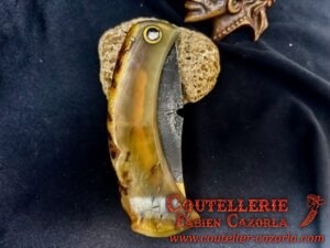 Couteau Corse traditionnel de berger Modèle Cazorla avec Lame Damas Cuivre Nickel 03102535 – Image 6