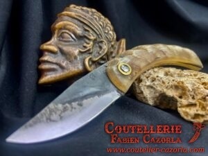 Couteau Corse traditionnel de berger Modèle Fabianu de poche 08112516