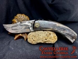 Couteau Corse traditionnel de berger Modèle Cazorla avec Lame Damas Constellation 03102543 – Image 2