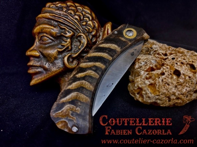 Couteau Corse traditionnel de berger Modèle Fabianu de poche 10122502S – Image 6