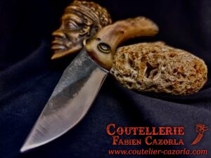 Couteau Corse traditionnel de berger Modèle Fabianu de poche 12122508S