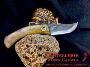 Couteau Corse Modèle Fabianu  PIEMONTAIS de poche 06102507 – Image 3