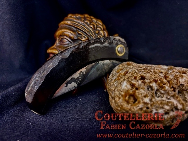 Couteau Corse traditionnel de berger Modèle Fabianu de poche 12122517S – Image 5
