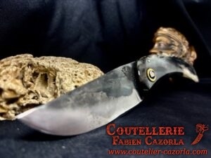 Couteau Corse traditionnel de berger Curnicciolu Fabianu 06102522