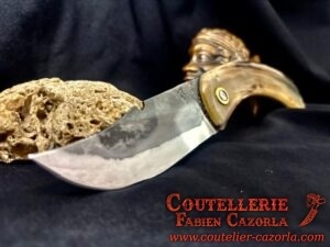Couteau Corse traditionnel de berger Curnicciolu Fabianu 06102523