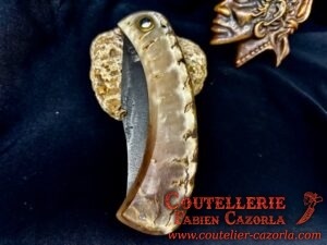 Couteau Corse traditionnel de berger Modèle Cazorla avec Lame Damas Cuivre Nickel 06102533 – Image 5