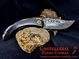 Couteau Corse traditionnel de berger Modèle Cazorla avec Lame Damas 06102539 – Image 3