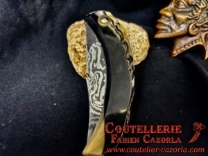 Couteau Corse traditionnel de berger Modèle Cazorla avec Lame Damas 06102539 – Image 5