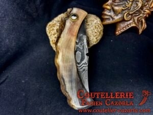 Couteau Corse traditionnel de berger Modèle Cazorla avec Lame Damas 06102542 – Image 6