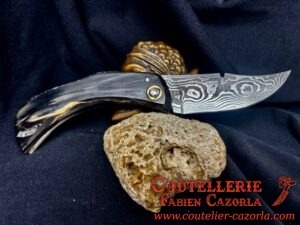Couteau Corse traditionnel de berger Modèle Cazorla avec Lame Damas 06102544 – Image 3