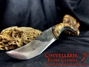 Couteau de berger Corse traditionnel Curnicciolu 09102513