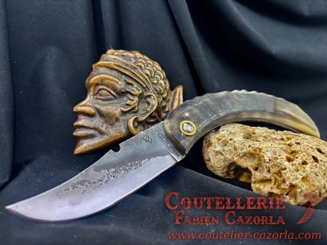 Couteau Corse traditionnel de berger Curnicciolu Fabianu 15112504