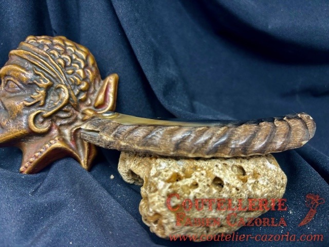 Couteau Corse traditionnel de berger Curnicciolu Fabianu 15112504 – Image 4