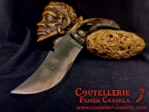 Couteau de berger Corse traditionnel Curnicciolu 12122507S