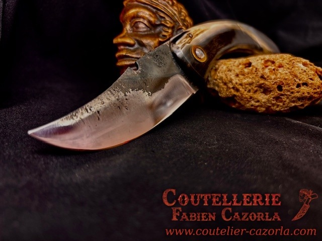 Couteau Corse traditionnel de berger Curnicciolu Fabianu 23012602S