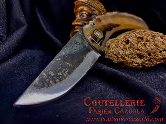 Couteau Corse traditionnel de berger Curnicciolu Fabianu 23012603S