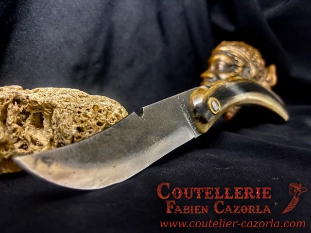 Couteau de berger Corse traditionnel Curnicciolu 09102524