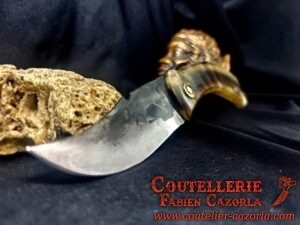 Couteau de berger Corse traditionnel Curnicciolu 09102527
