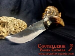 Couteau de berger Corse traditionnel Curnicciolu 09102528