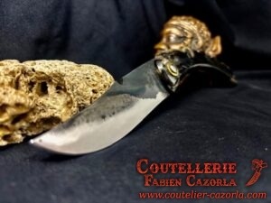 Couteau de berger Corse traditionnel Curnicciolu 09102529