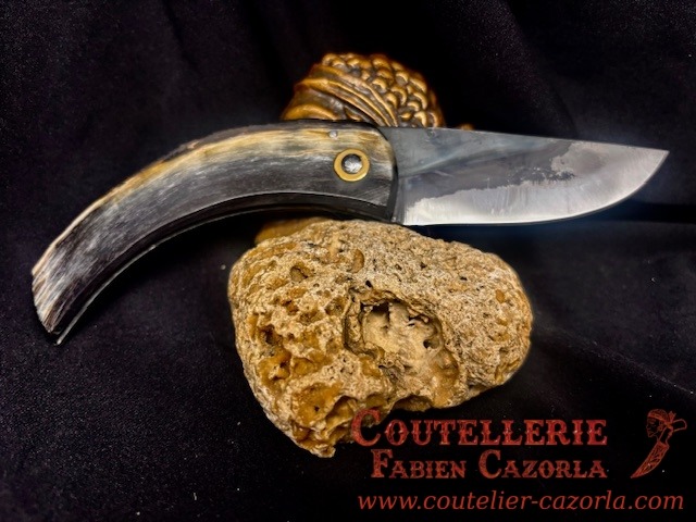 Couteau Corse traditionnel de berger Curnicciolu Fabianu 09102547 – Image 3