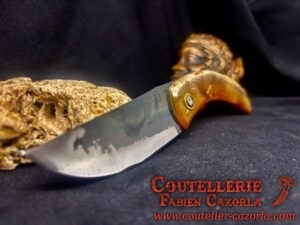 Couteau Corse traditionnel de berger Curnicciolu Fabianu 09102552
