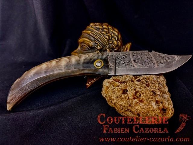 Couteau Labélisé avec Lame Damas Mosaïque 12122506S – Image 3