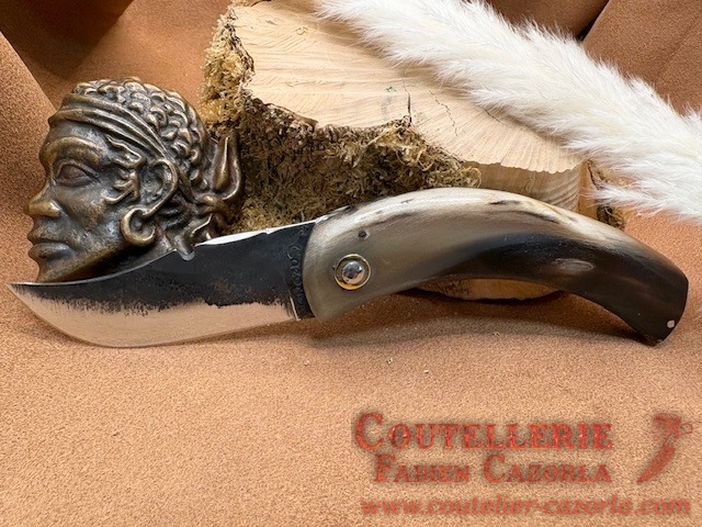 Couteau de berger Corse traditionnel Curnicciolu 16052605