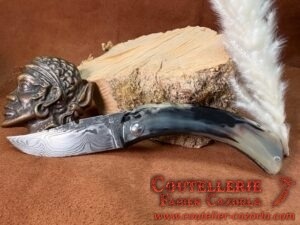 Couteau Corse traditionnel de berger Modèle Cazorla avec Lame Damas 06062601